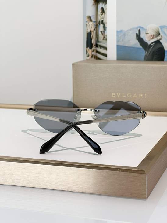 Picture of Bvlgari Sunglasses _SKUfw81854450fw
